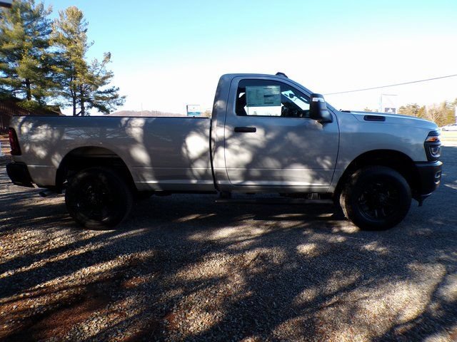 New 2026 RAM 2500 Tradesman AWD/4WD image 5