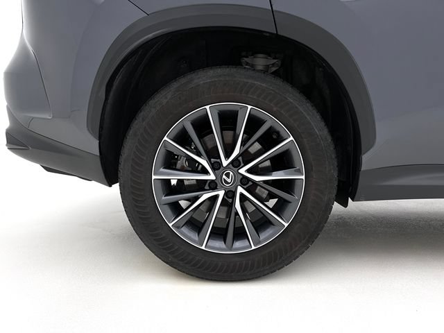 Used 2025 Lexus NX 350 AWD w/ Cold Area Package image 31
