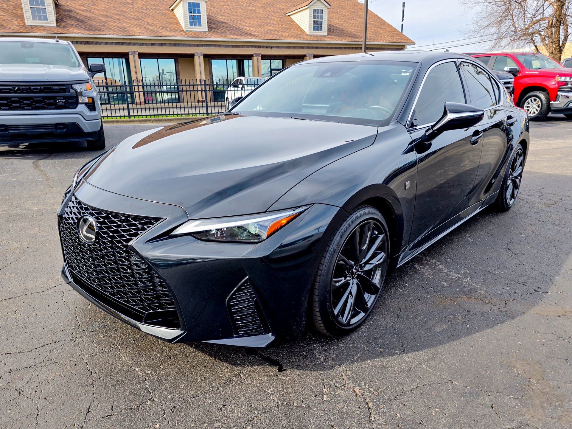 Used 2025 Lexus IS 350 F Sport image 9