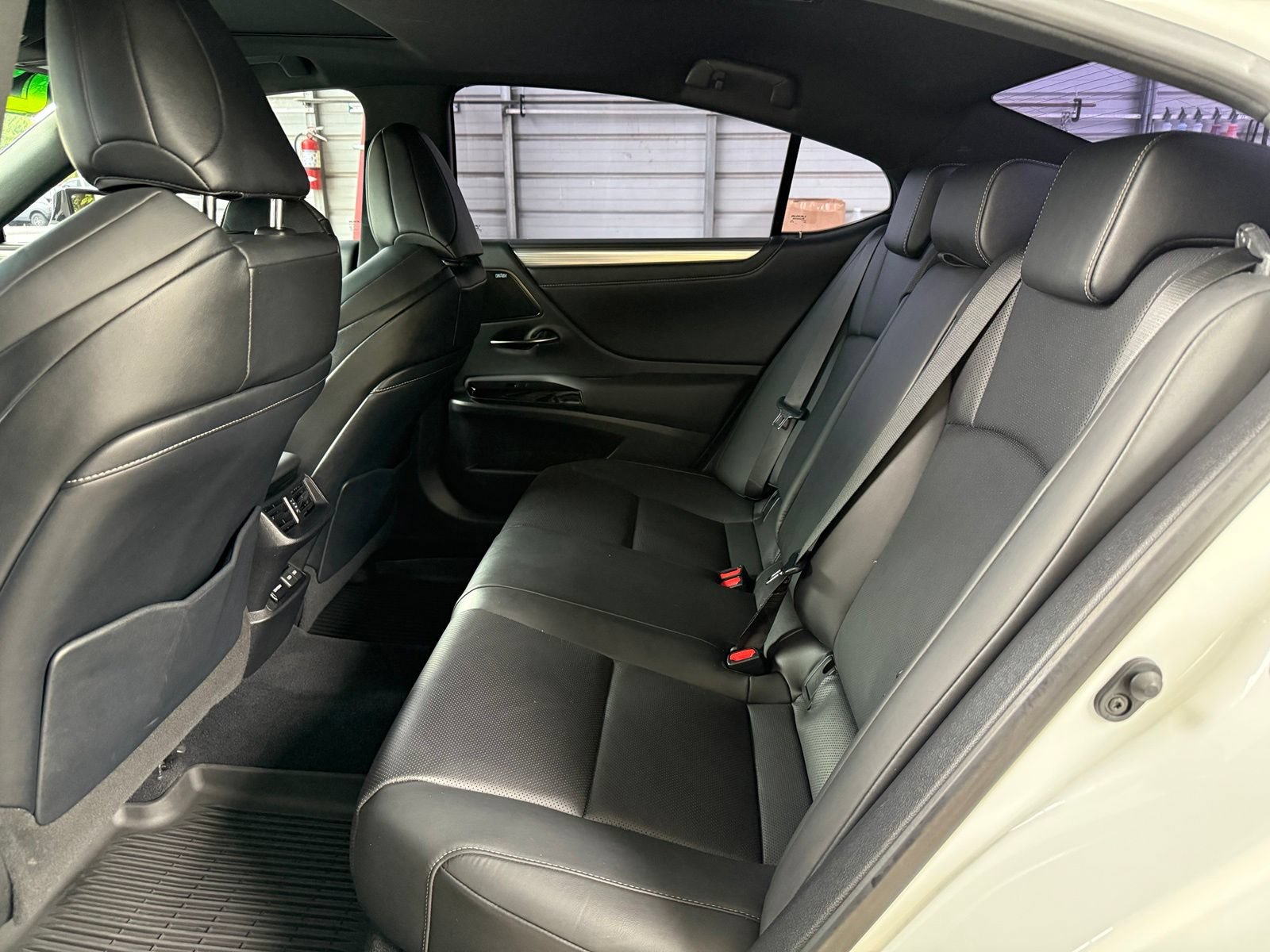 Used 2022 Lexus ES 350 F Sport w/ Accessory Package 2 FWD image 20
