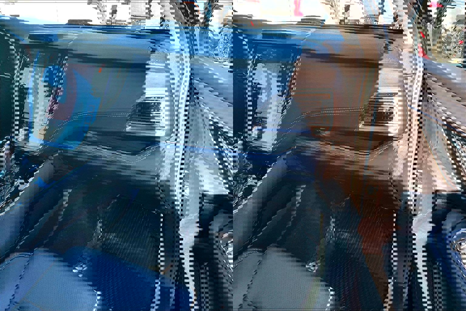 Used 2022 Subaru Legacy Limited w/ Popular Package #3 image 14