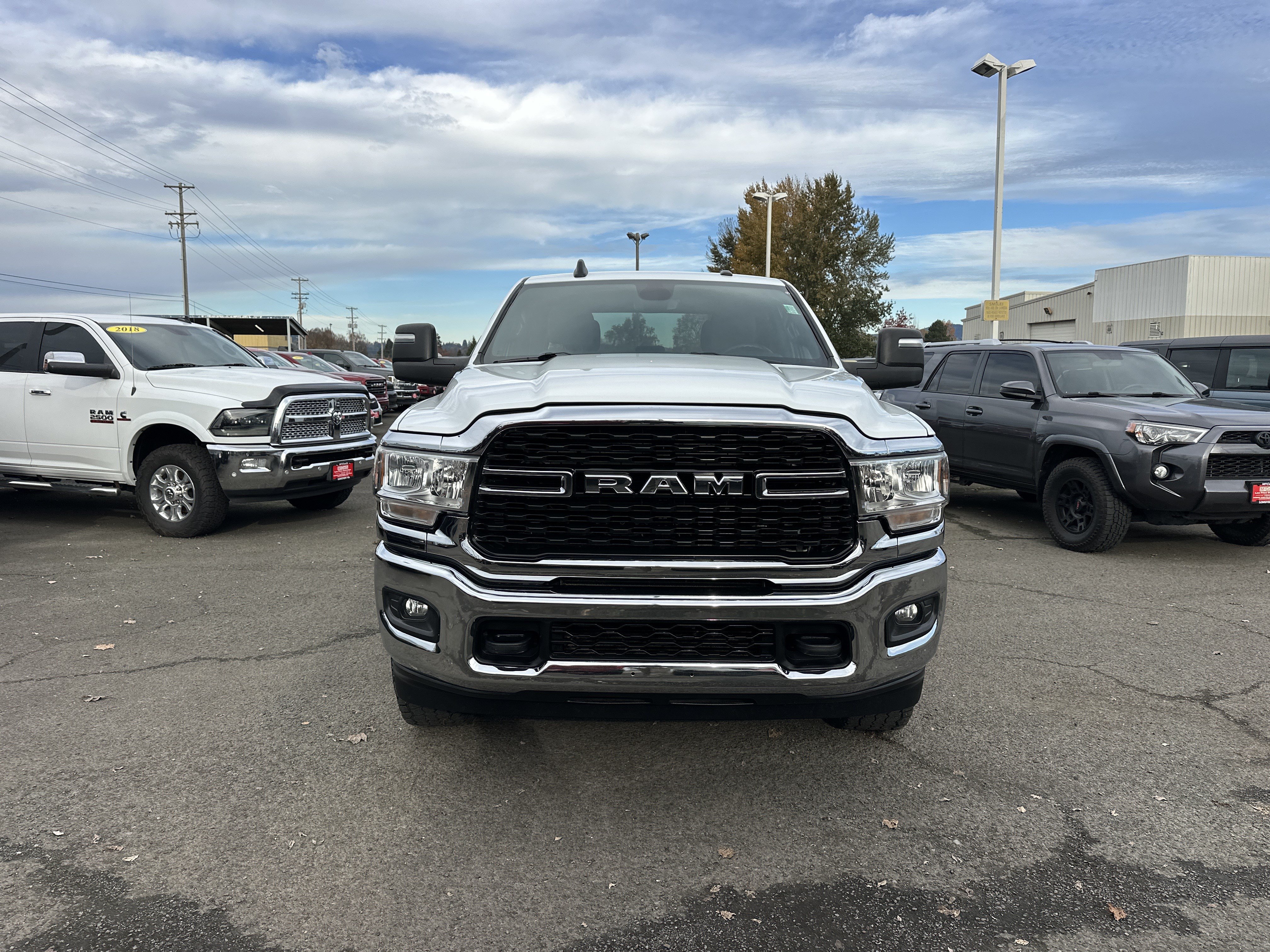 Used 2023 RAM 2500 Big Horn w/ Cold Weather Group AWD/4WD image 8
