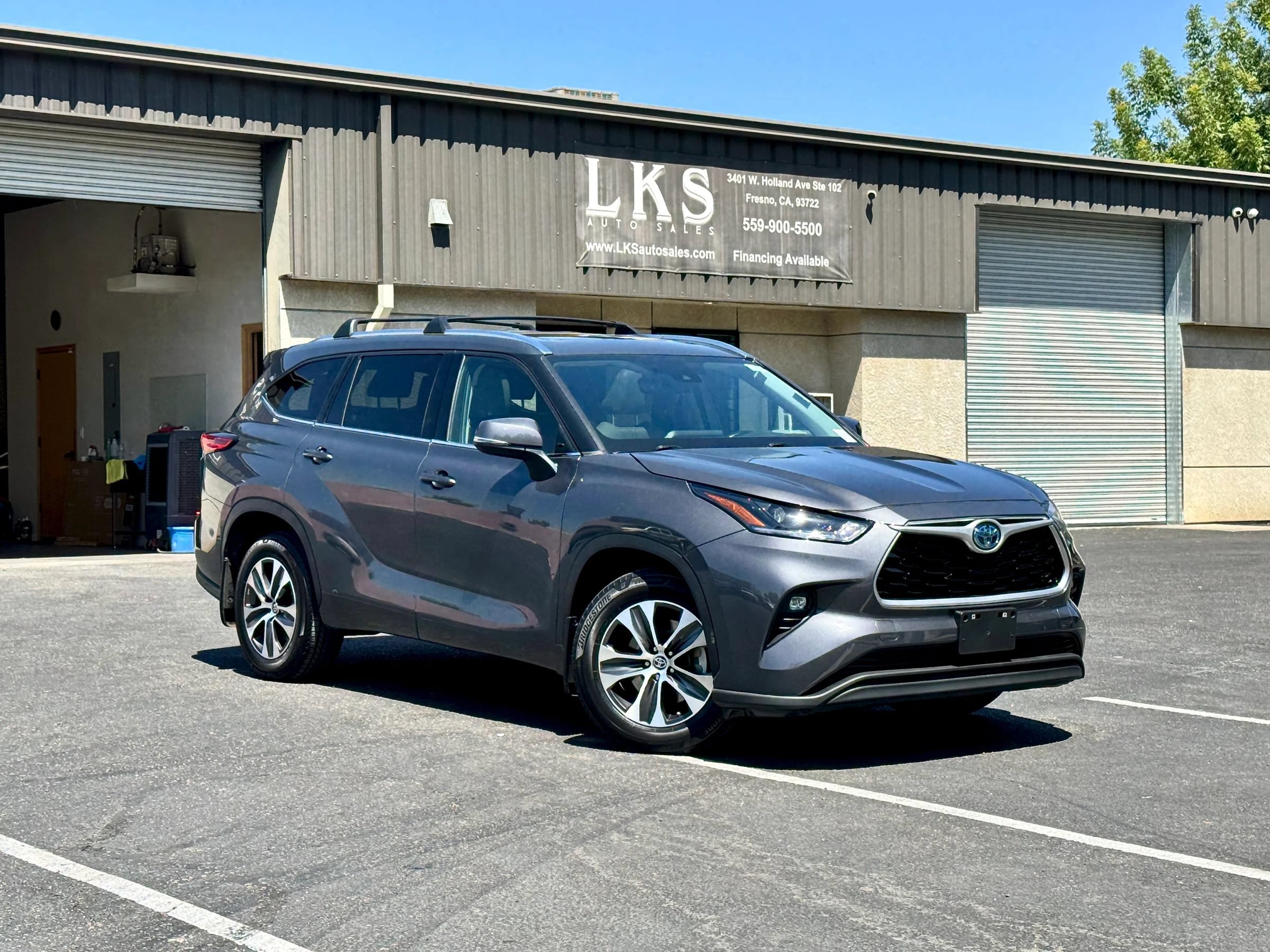 Used 2021 Toyota Highlander XLE