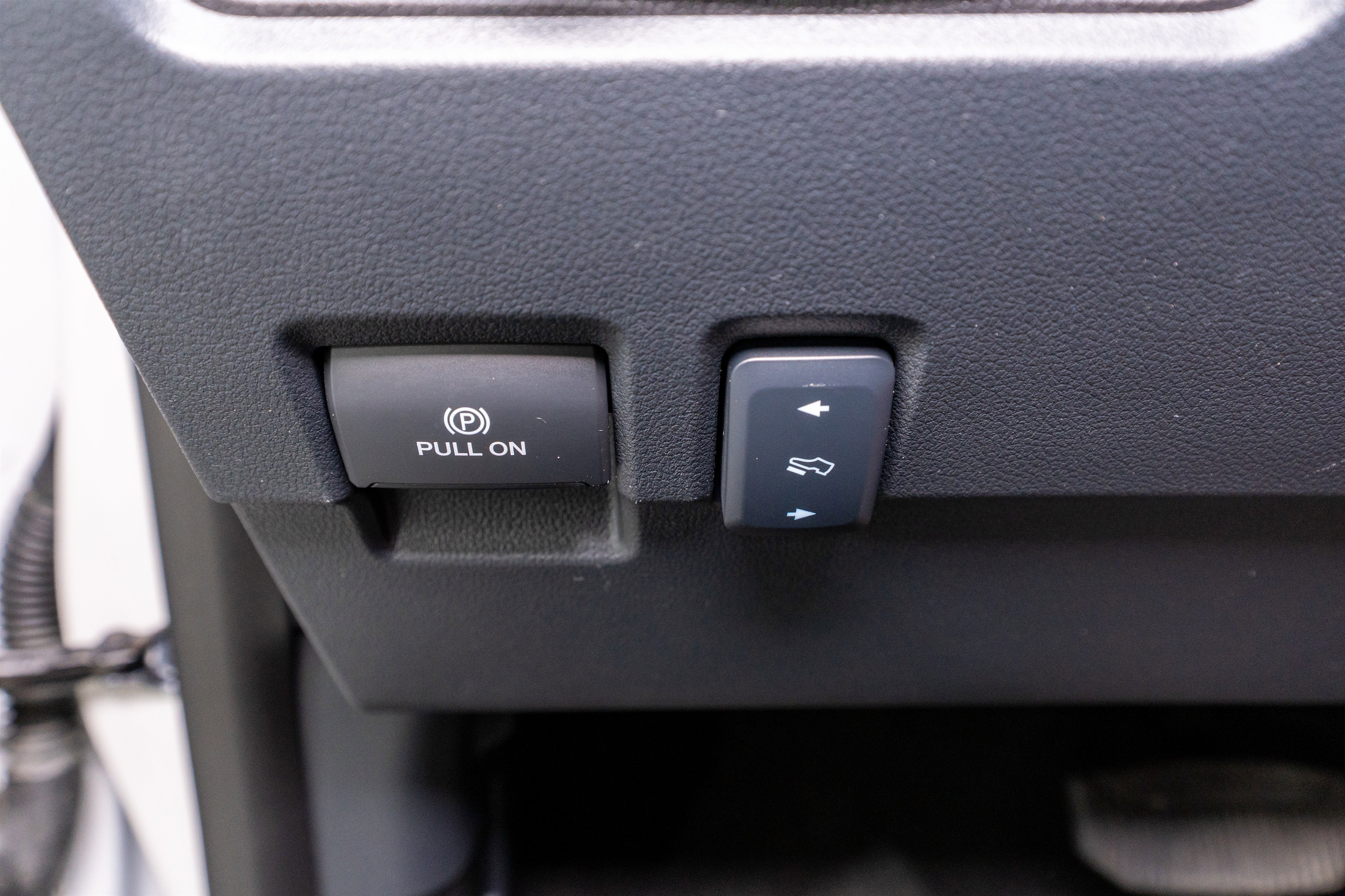 Used 2025 Ford F250 Platinum AWD/4WD image 39