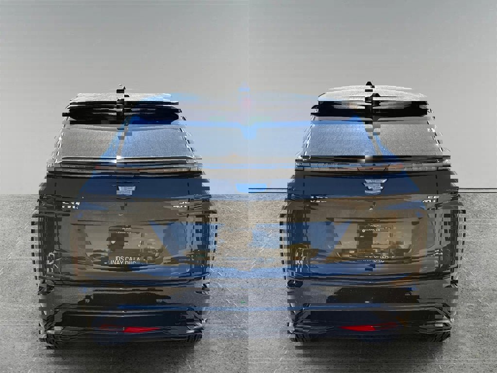 New 2024 Cadillac Lyriq Sport image 10