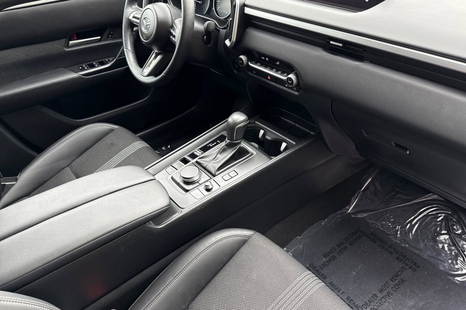 Certified 2025 MAZDA CX-50 2.5 Hybrid w/ Preferred Pkg image 18