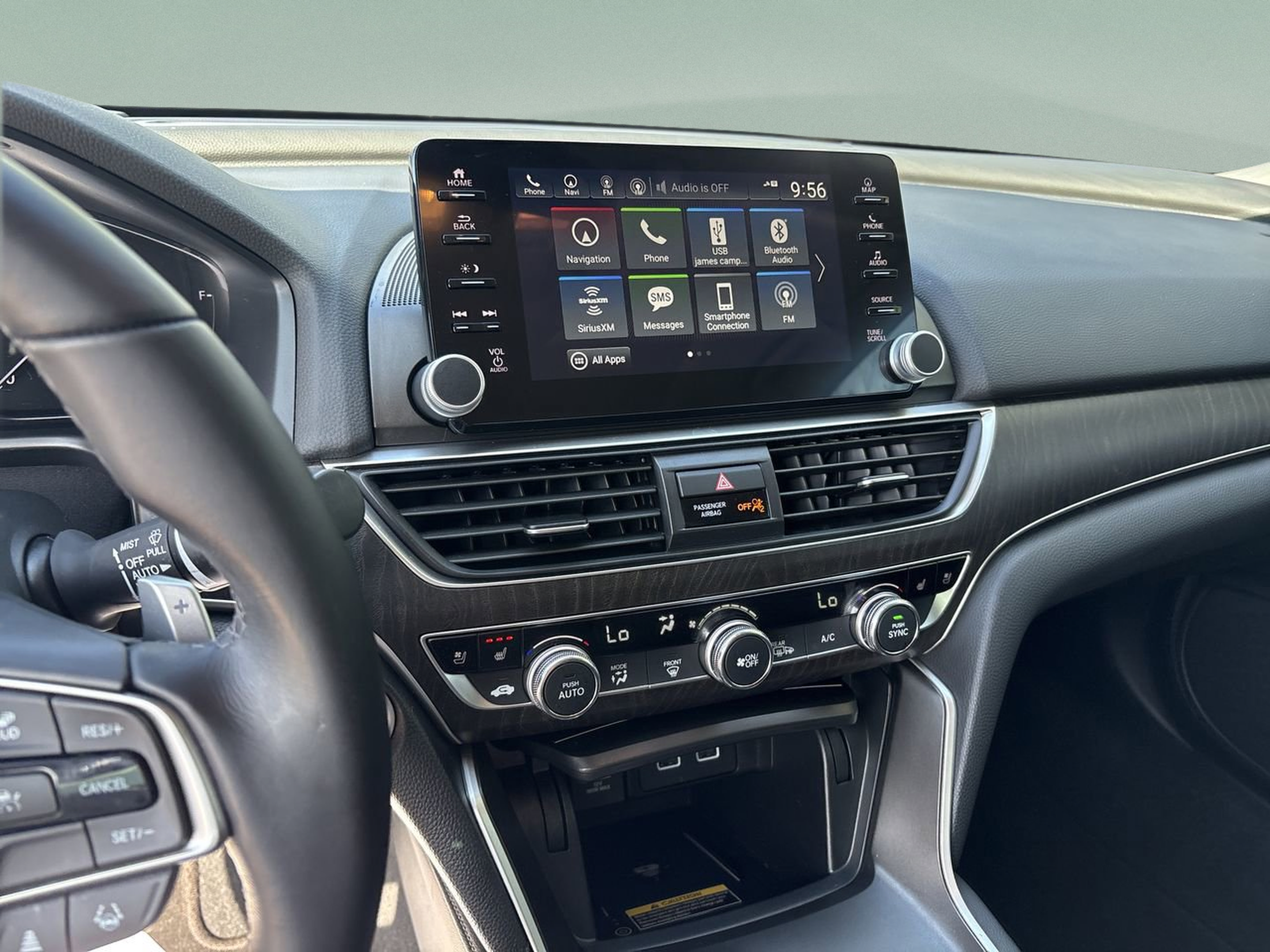 Used 2022 Honda Accord Touring image 13