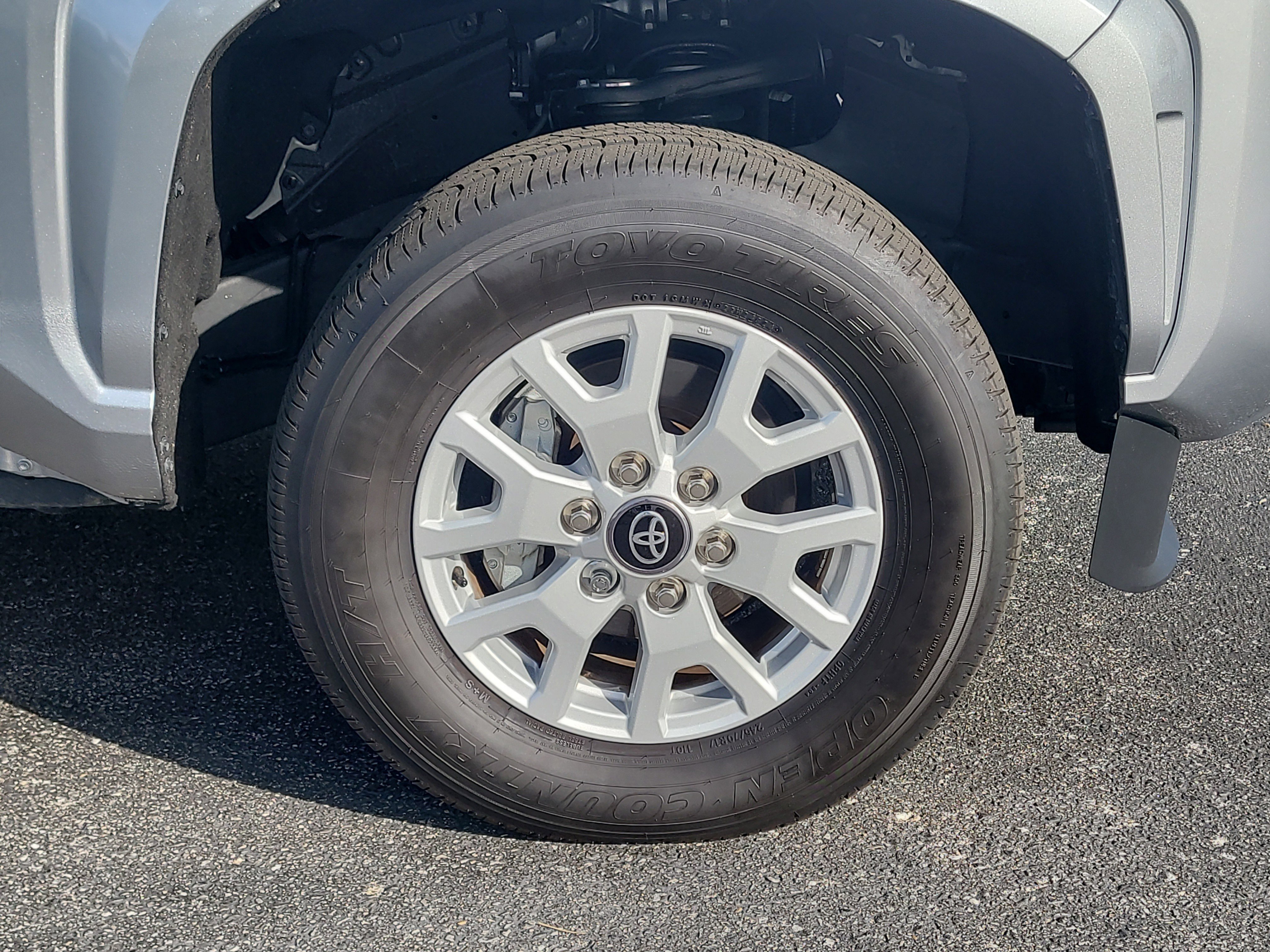 Certified 2025 Toyota Tacoma SR image 11