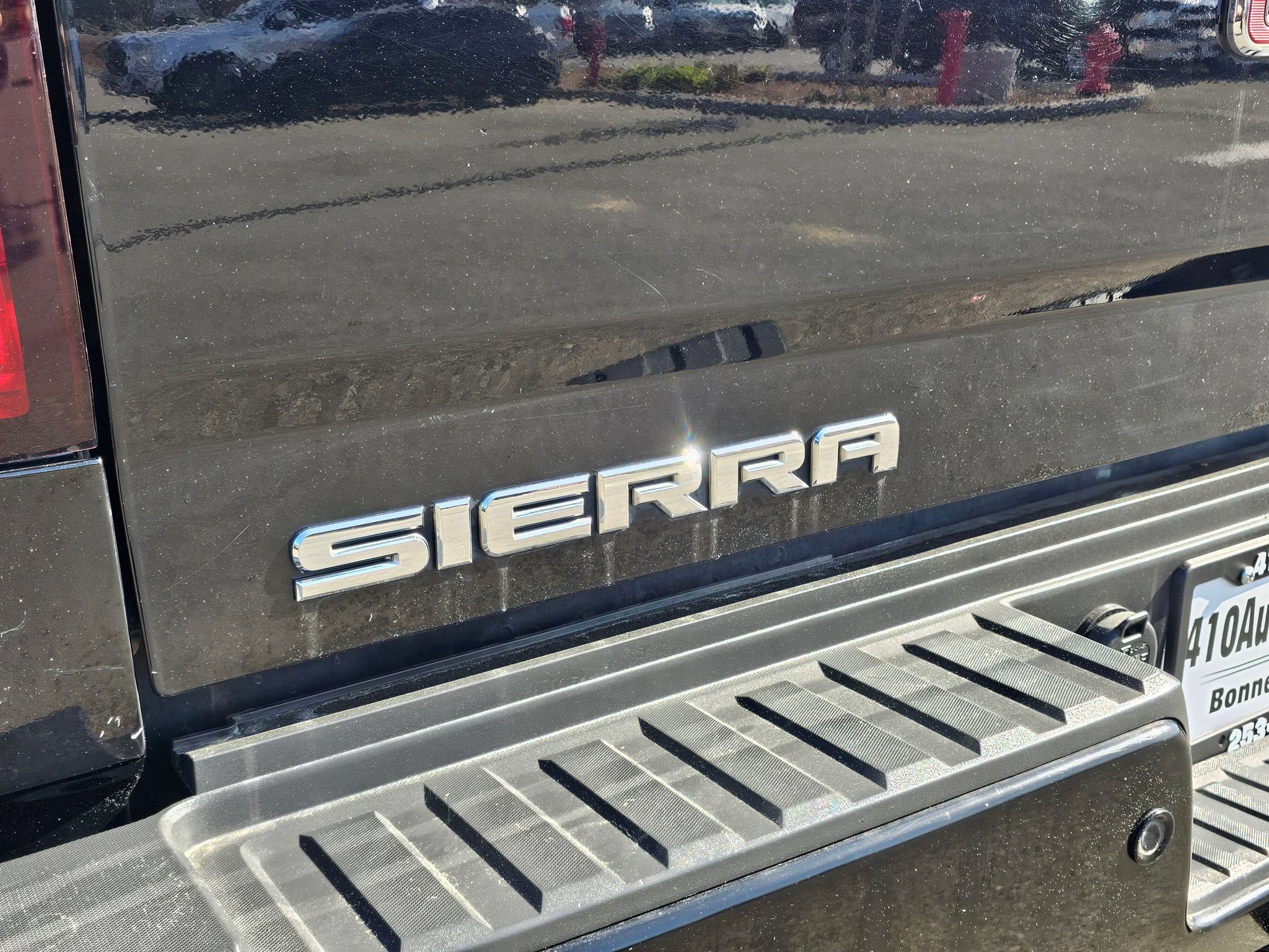 Used 2016 GMC Sierra 3500 Denali w/ Duramax Plus Package AWD/4WD image 10