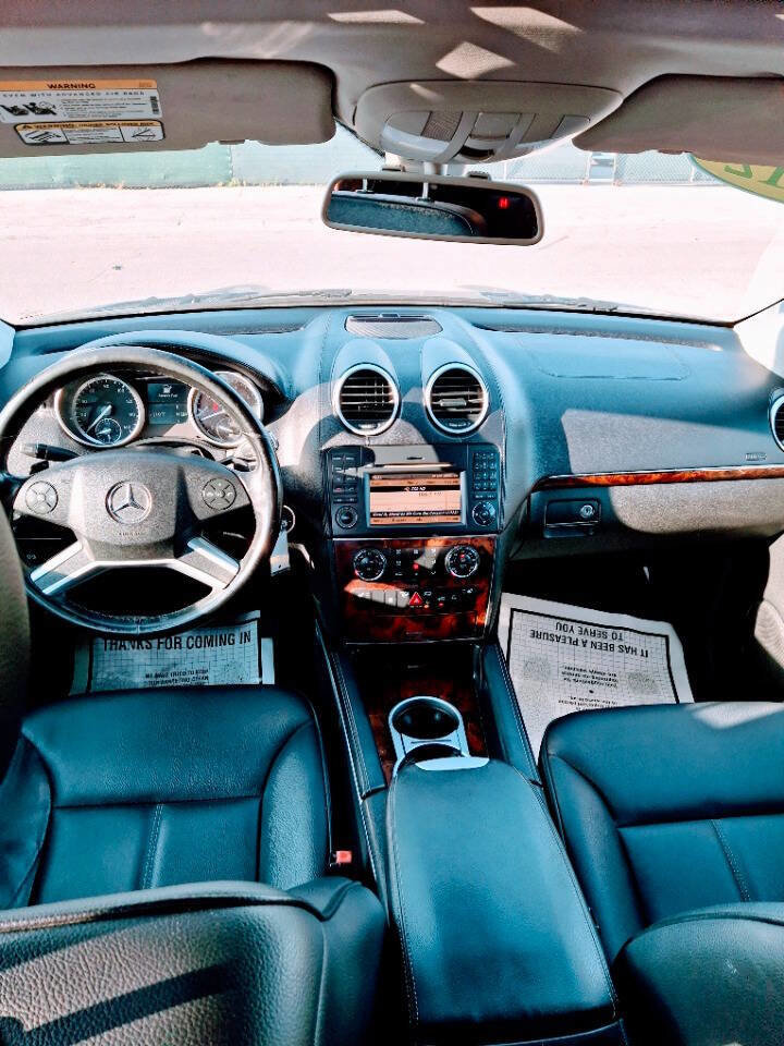 Used 2012 Mercedes-Benz GL 450 4MATIC w/ Premium 1 Pkg image 14