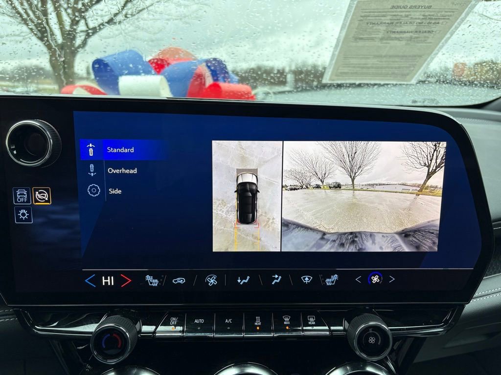 Used 2024 Chevrolet Blazer EV LT image 44