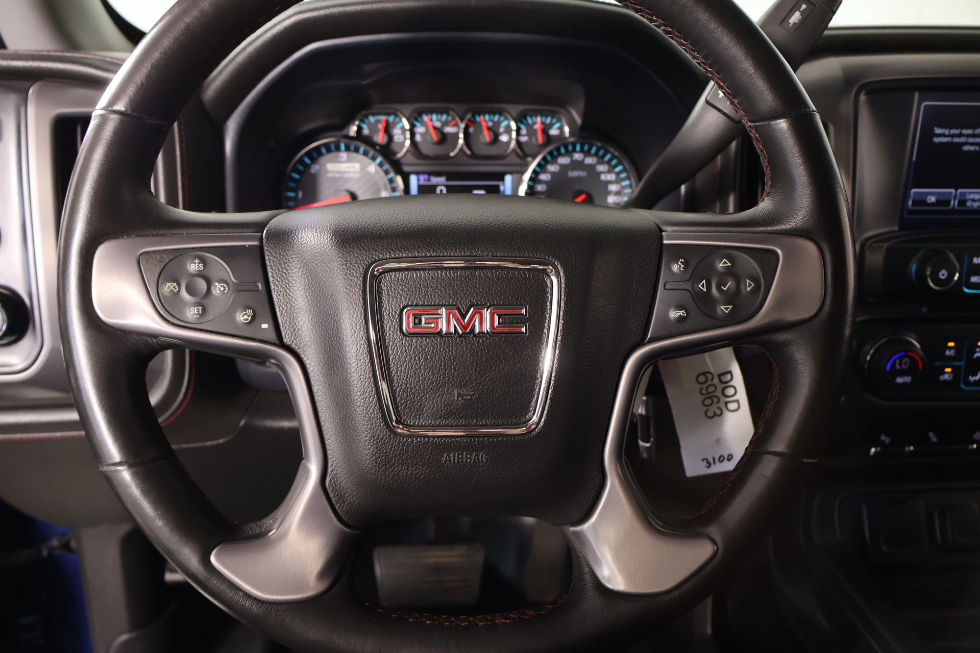 Used 2017 GMC Sierra 1500 SLT AWD/4WD image 3