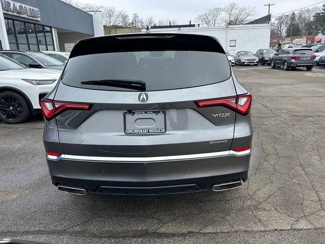 Used 2023 Acura MDX SH-AWD w/ Technology Package image 3