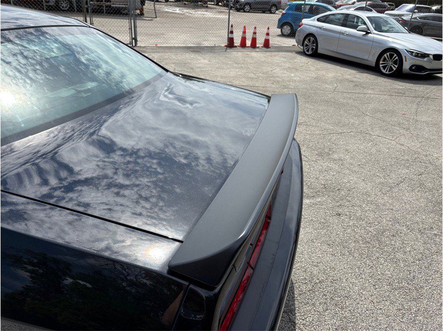 Used 2015 Dodge Challenger SRT Hellcat image 16