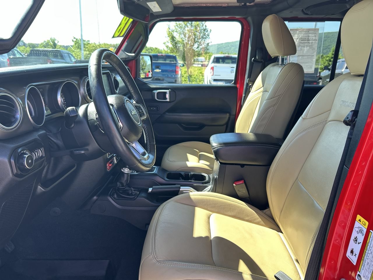 Used 2018 Jeep Wrangler Unlimited Rubicon AWD/4WD image 20