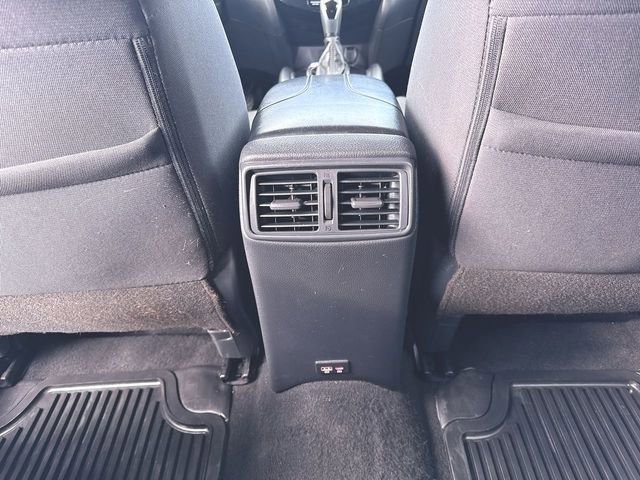 Used 2020 Nissan Rogue SV FWD image 20