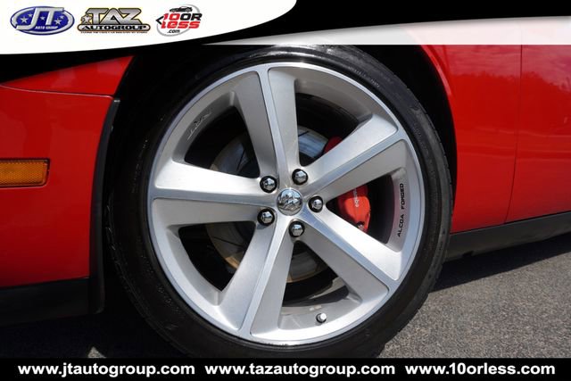 Used 2010 Dodge Challenger SRT8 w/ SRT Option Group II RWD image 13