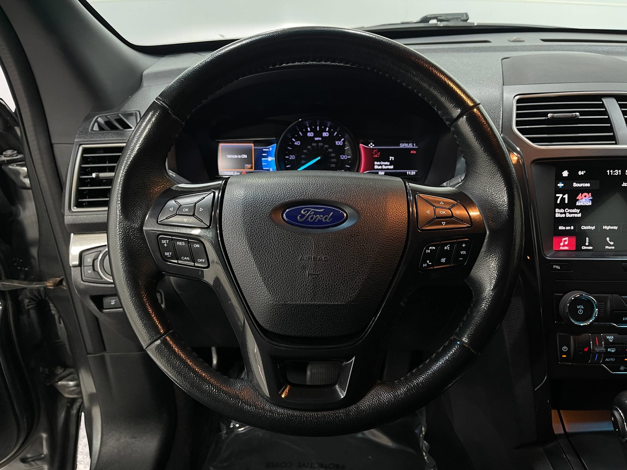 Used 2019 Ford Explorer XLT w/ Equipment Group 202A AWD/4WD image 21
