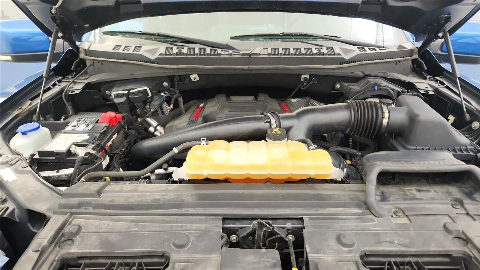 Used 2019 Ford F150 Raptor w/ Equipment Group 802A Luxury image 20