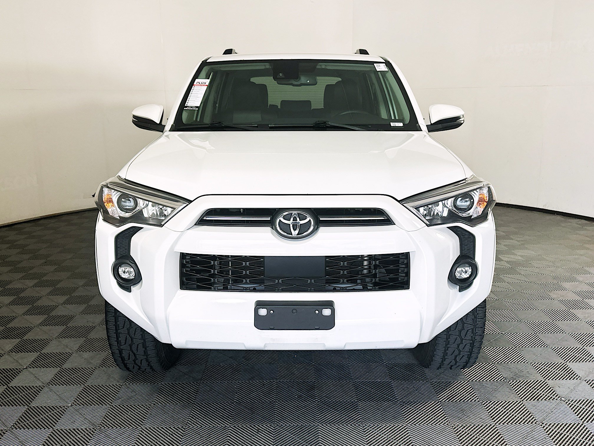 Used 2021 Toyota 4Runner SR5 Premium AWD/4WD image 8