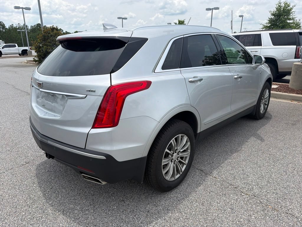 Used 2019 Cadillac XT5 Luxury FWD image 4