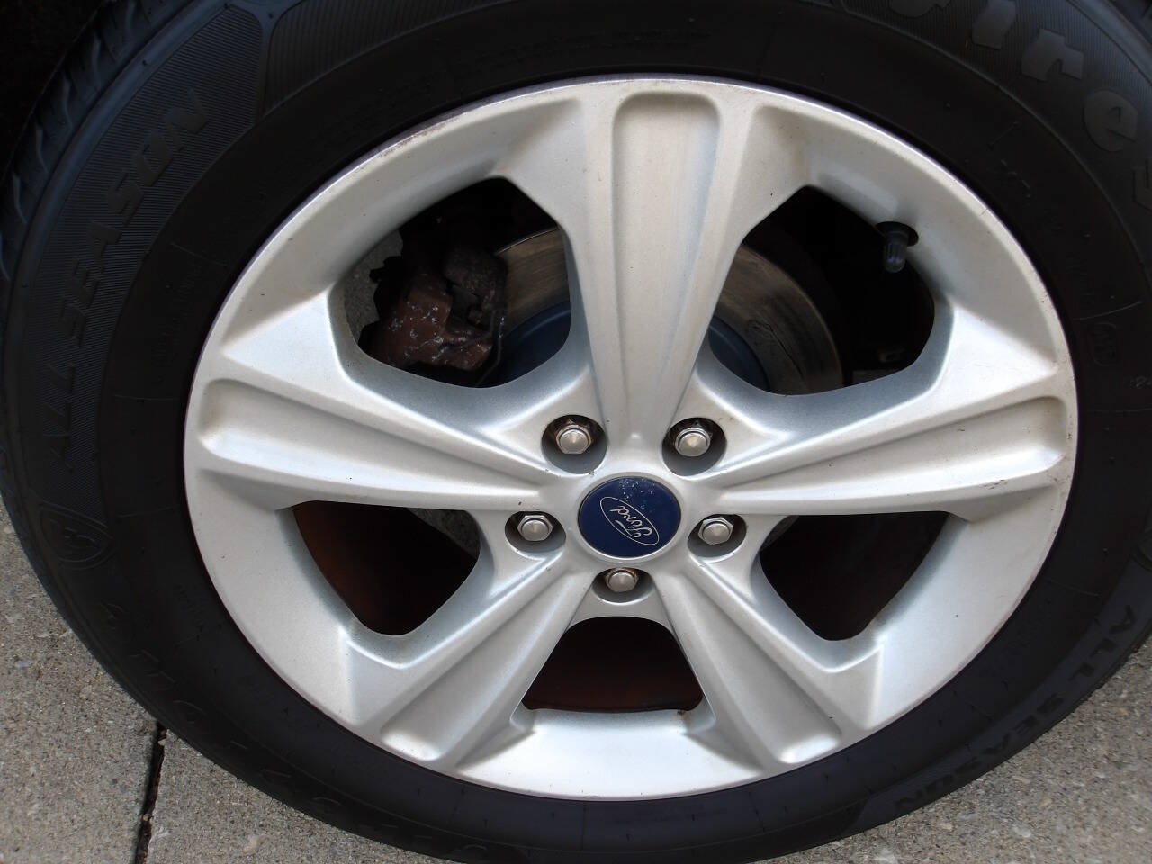 Used 2014 Ford Escape S FWD image 25