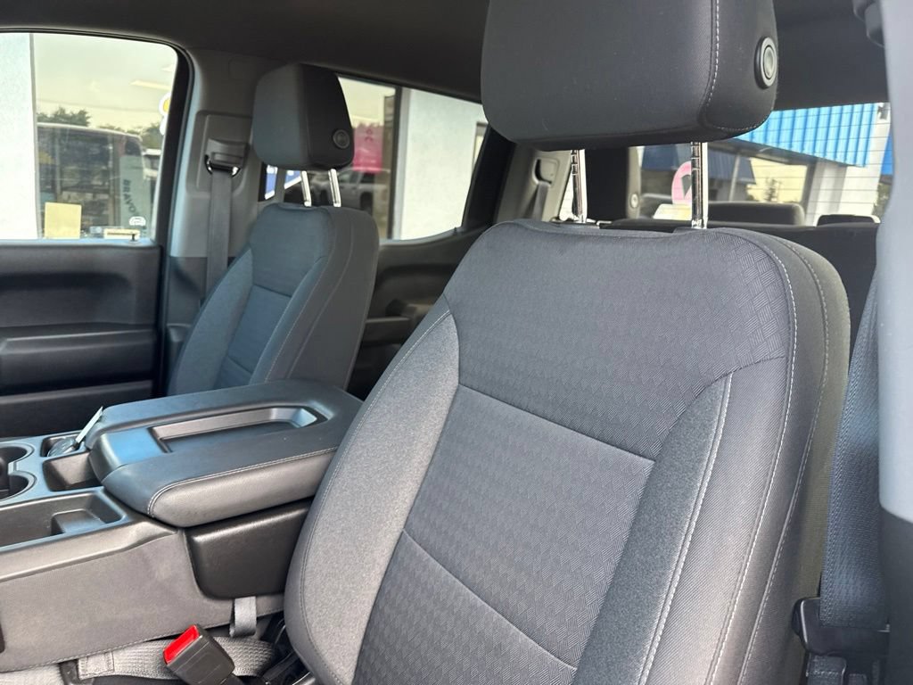 Used 2022 Chevrolet Silverado 1500 Custom Trail Boss w/ LPO, Dark Essentials Package AWD/4WD image 29