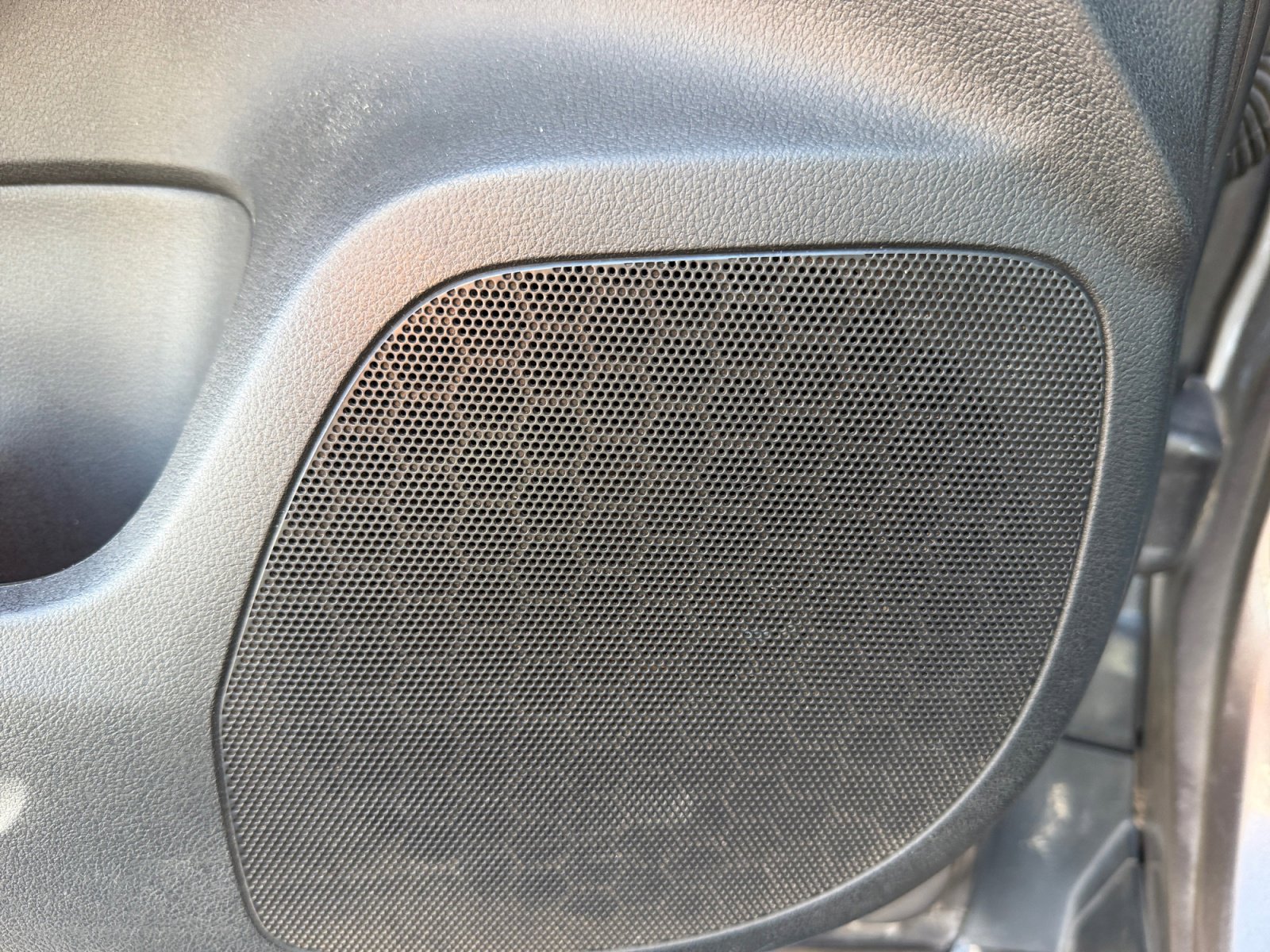 Used 2014 Honda CR-V LX image 27