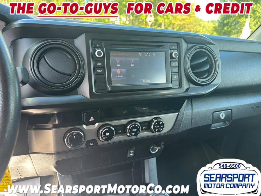 Used 2017 Toyota Tacoma 4x4 Access Cab image 10