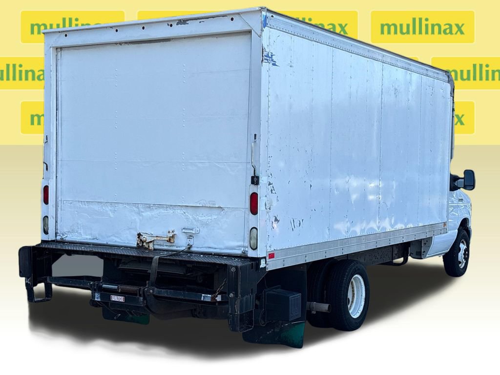 Used 2016 Ford E-350 and Econoline 350 Super Duty w/ Power Windows & Locks Group RWD image 4