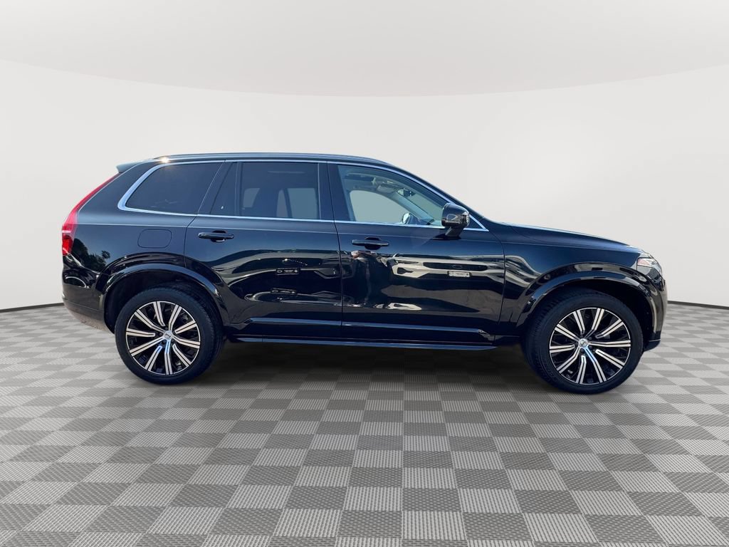 Certified 2023 Volvo XC90 B6 Core w/ Climate Package AWD/4WD image 3