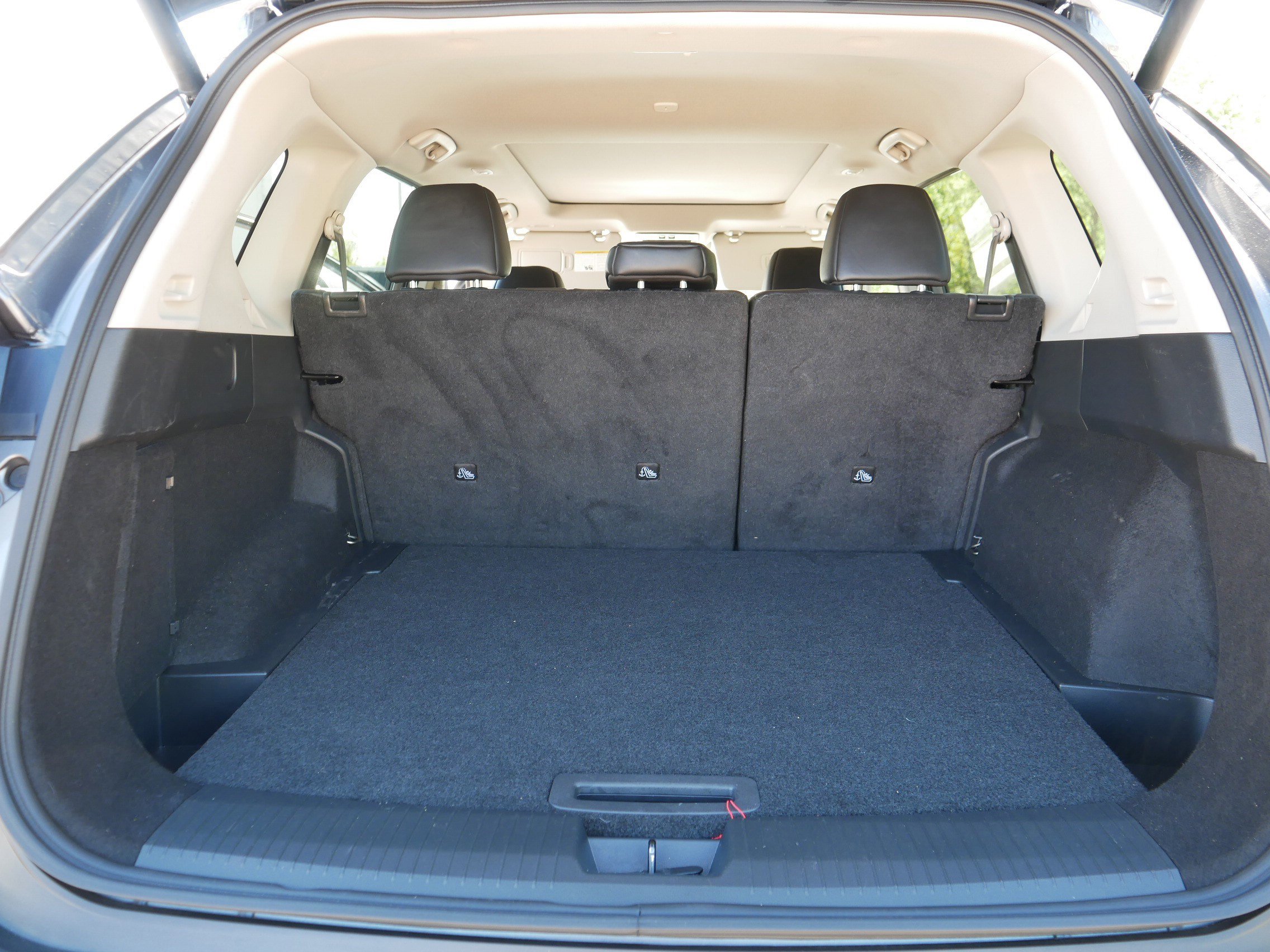 Certified 2023 Nissan Rogue SV w/ SV Premium B Package AWD/4WD image 18