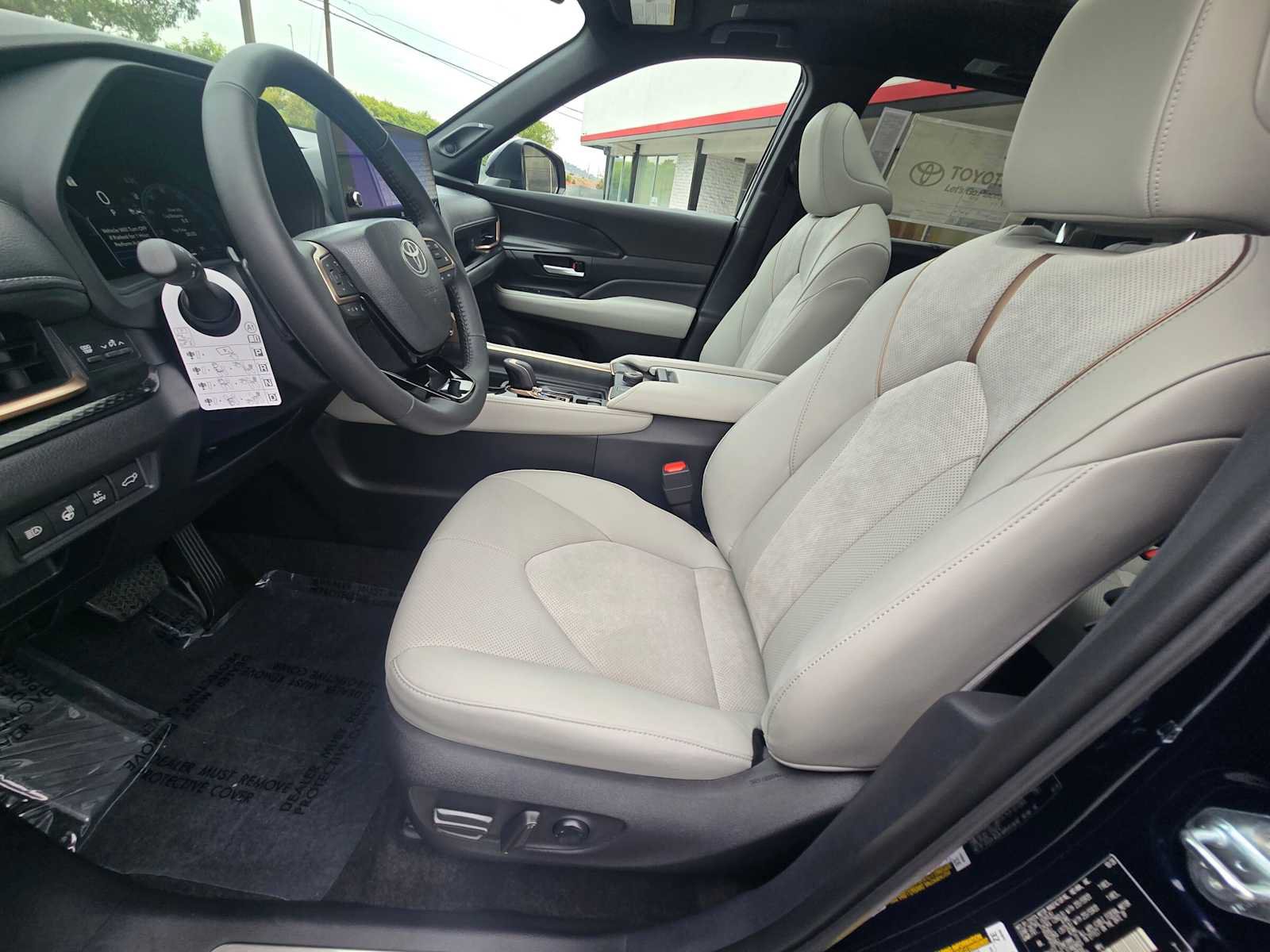 New 2026 Toyota Grand Highlander AWD Hybrid image 23