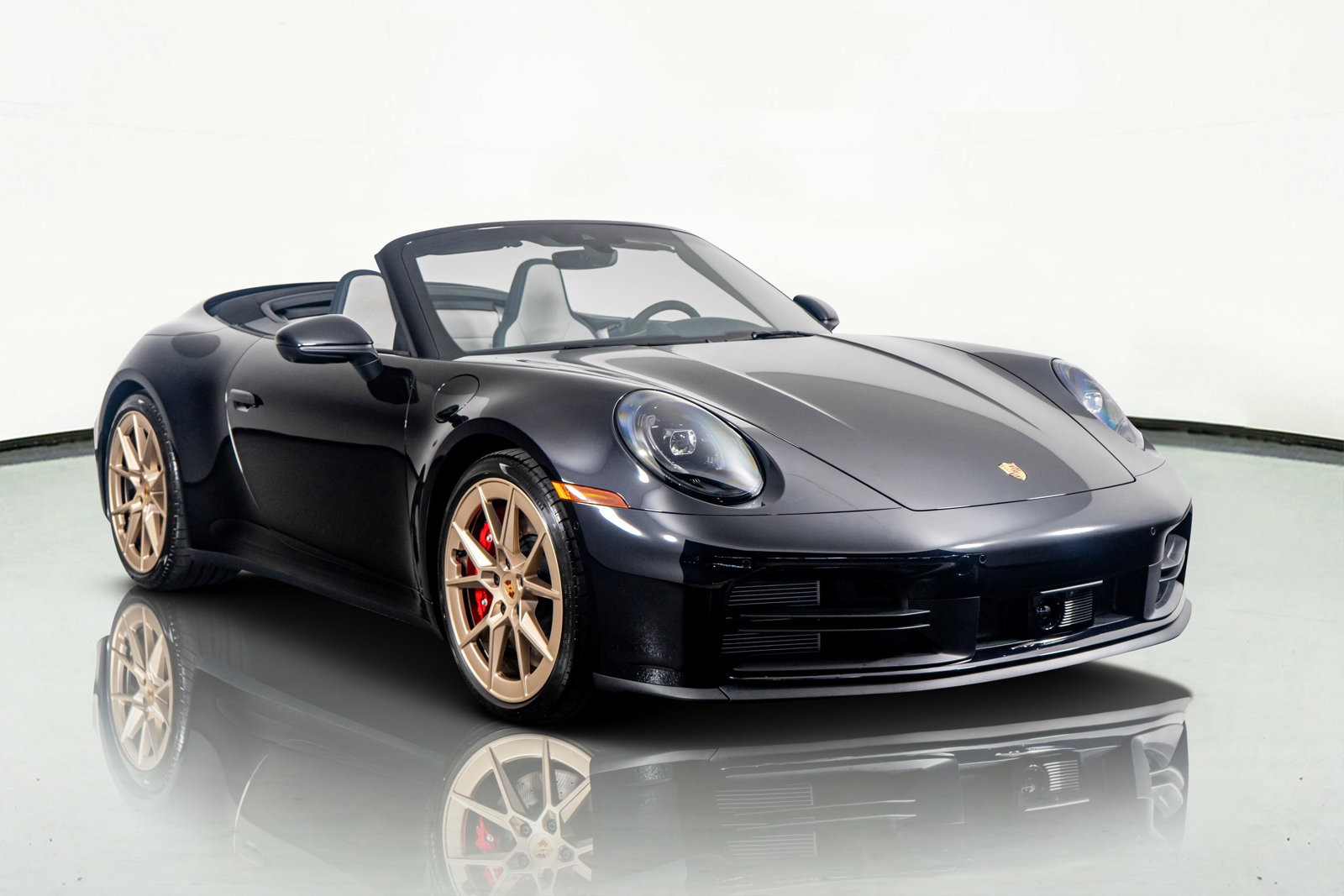 Used 2025 Porsche 911 Carrera S image 5