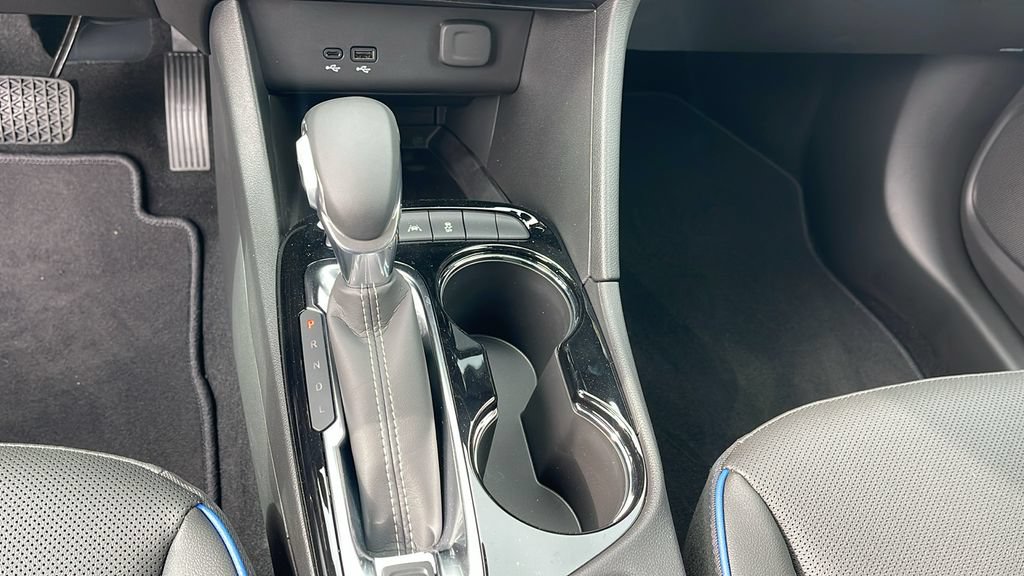 New 2026 Buick Encore GX Sport Touring FWD image 21