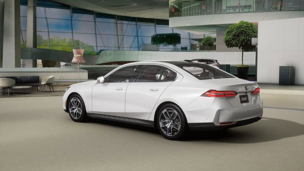 New 2026 BMW 530i w/ Premium Package image 2