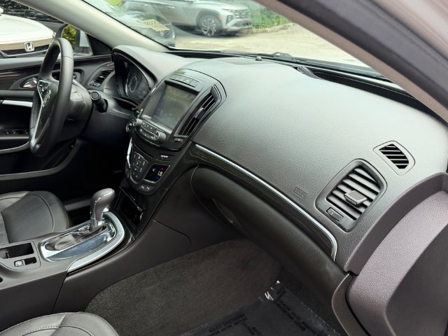 Used 2016 Buick Regal Premium w/ Driver Confidence Package #1 FWD image 18