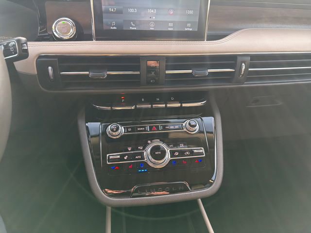 Certified 2022 Lincoln Corsair Reserve w/ Elements Package image 22