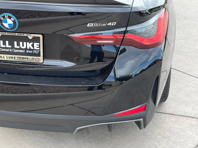 Used 2023 BMW i4 eDrive40 w/ Premium Package RWD image 6