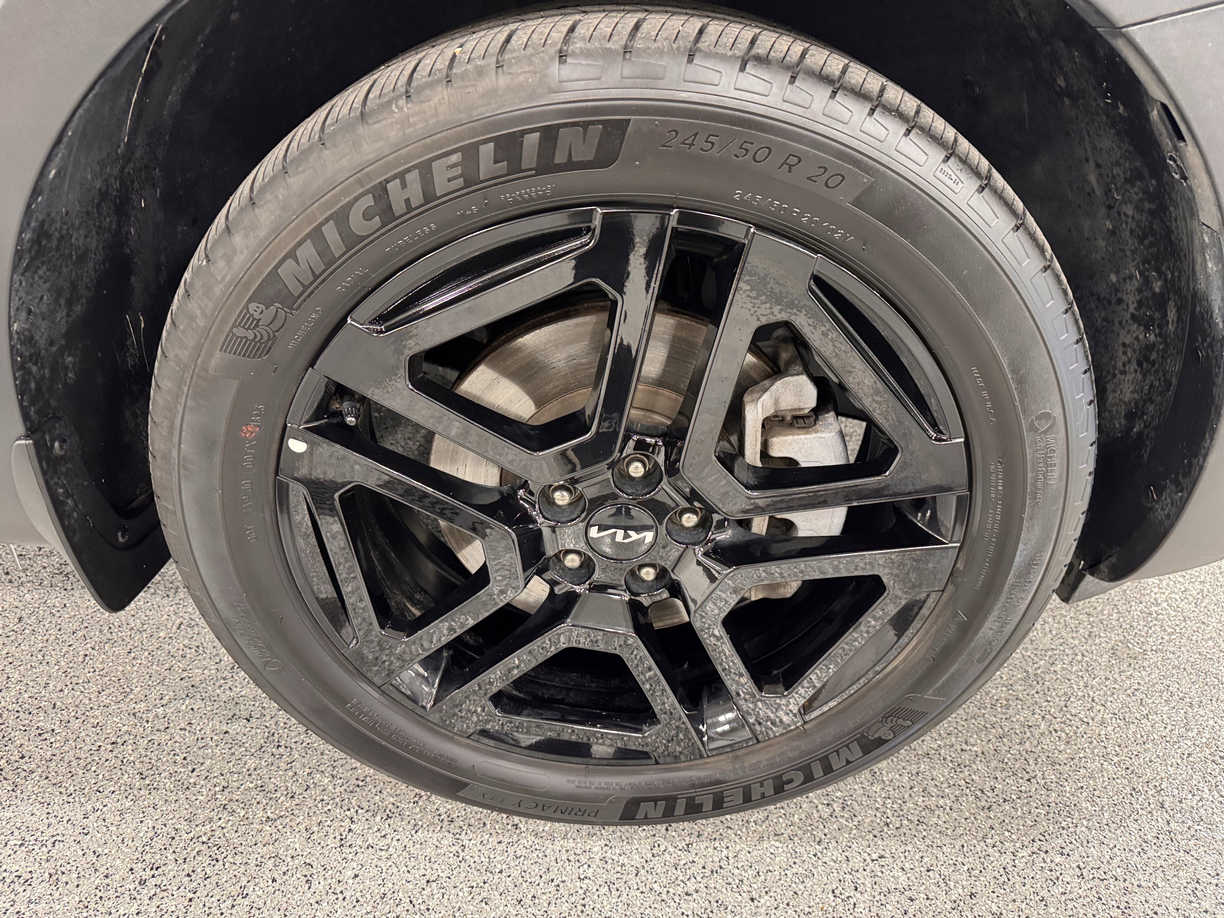 Used 2023 Kia Telluride SX X-Line image 34