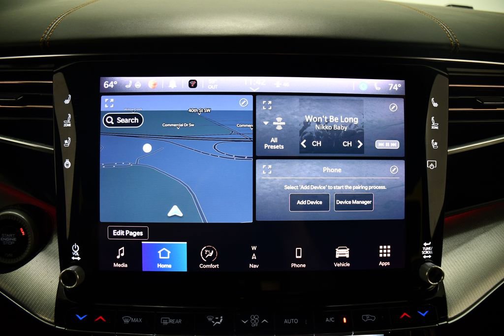 Used 2022 Jeep Grand Wagoneer Series III w/ Rear Seat Video Group 1 image 13