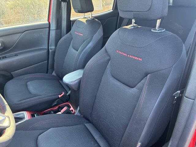 Certified 2020 Jeep Renegade Trailhawk image 23