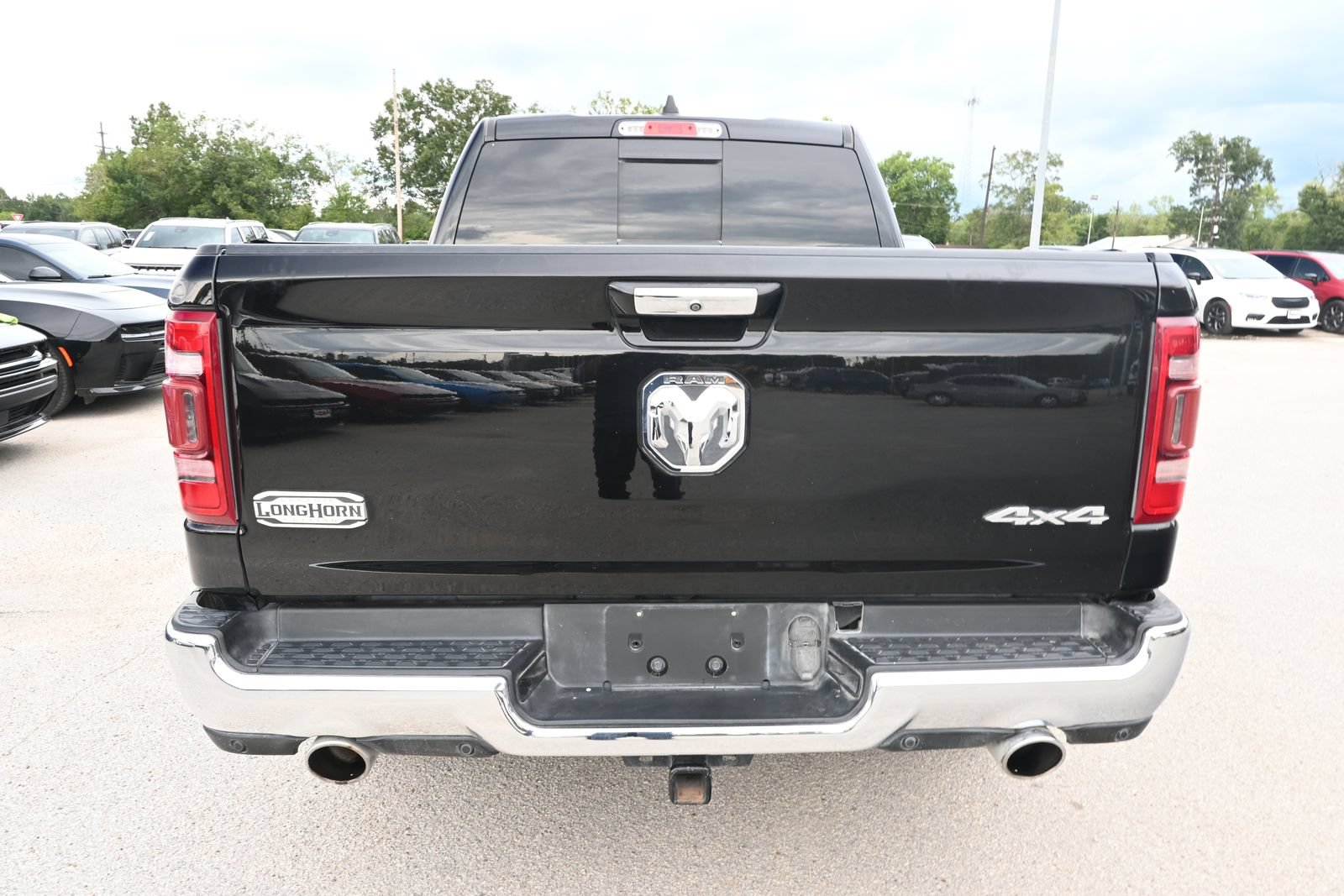 Used 2019 RAM 1500 Limited AWD/4WD image 3