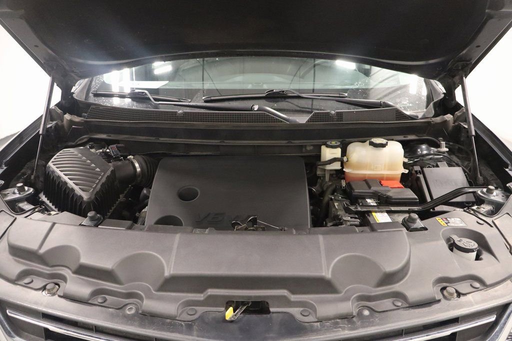 Used 2019 Chevrolet Traverse Premier w/ Driver Confidence II Package image 24