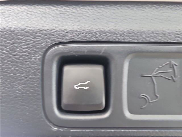 Used 2024 Lincoln Navigator Reserve AWD/4WD image 23