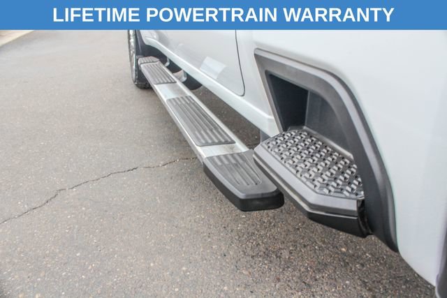Used 2023 GMC Sierra 3500 Denali AWD/4WD image 14