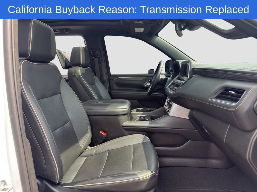Used 2023 GMC Yukon XL SLT w/ SLT Premium Package AWD/4WD image 16