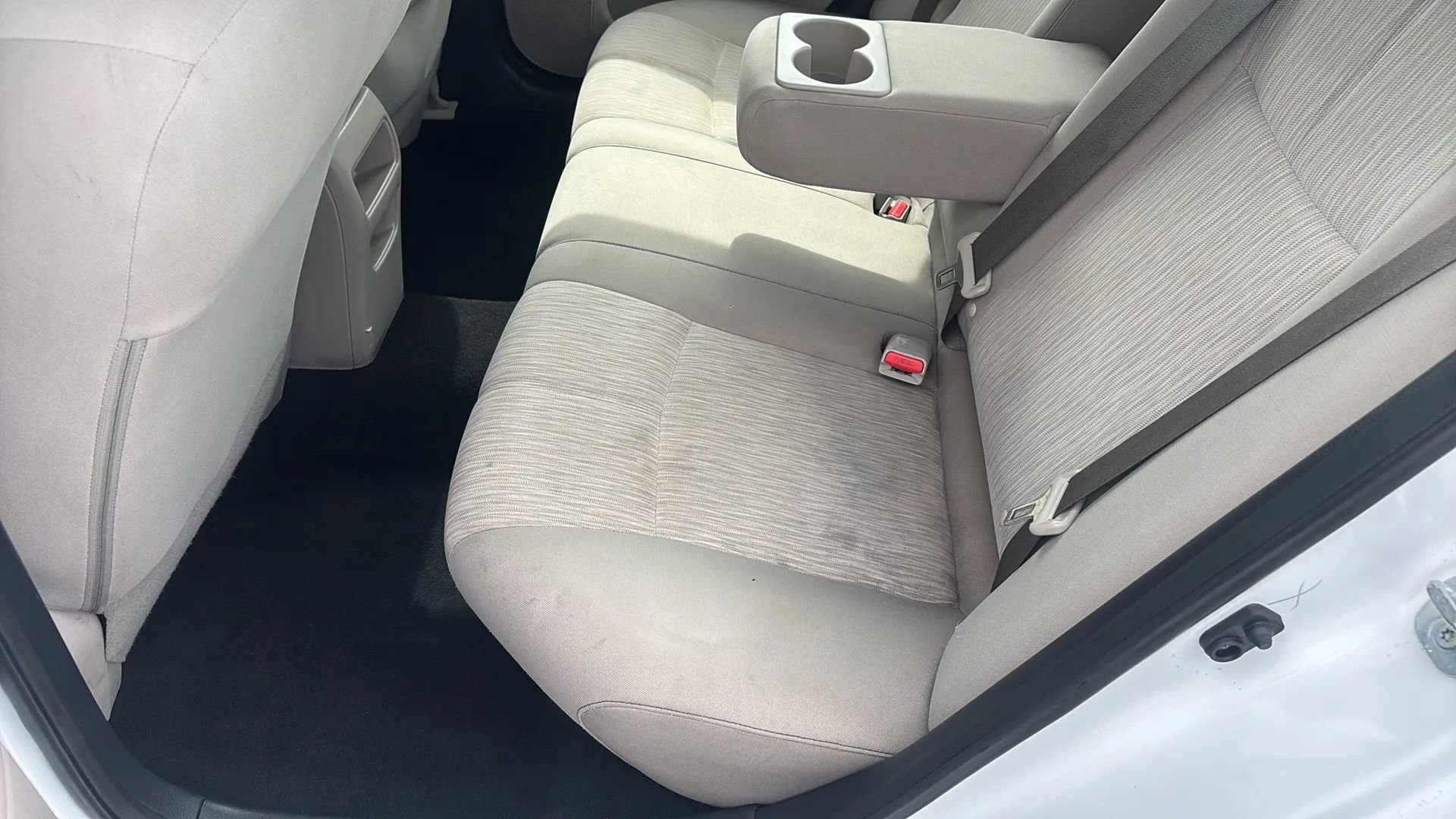 Used 2015 Nissan Sentra SV image 20