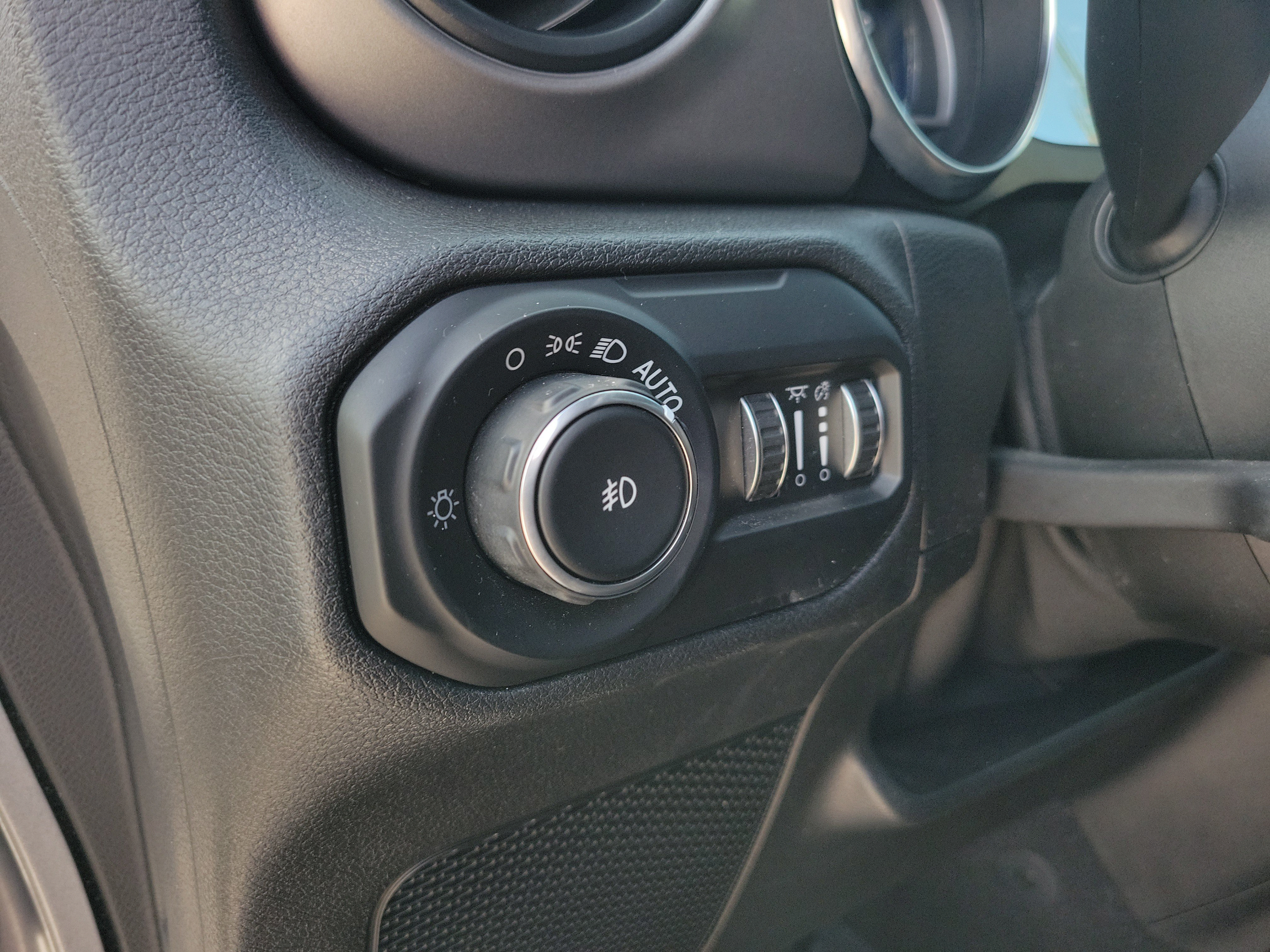Used 2021 Jeep Wrangler Unlimited Sport AWD/4WD image 20