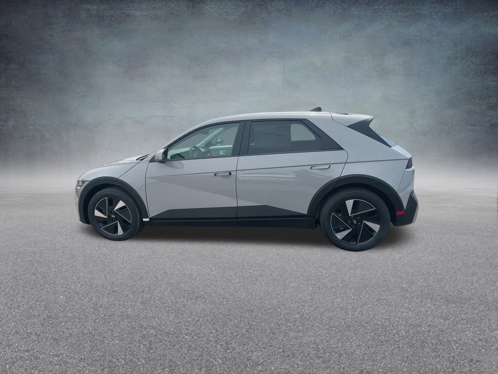 New 2025 Hyundai Ioniq 5 SE image 13